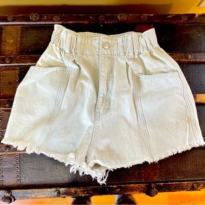 Light washed shorts